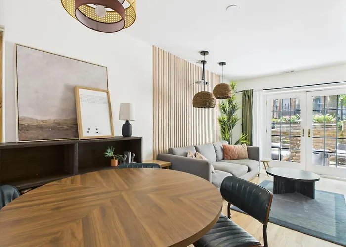 Charming Getaway With Patio Appartement Chicago