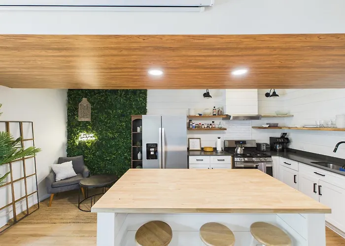 Appartement Charming Getaway With Patio